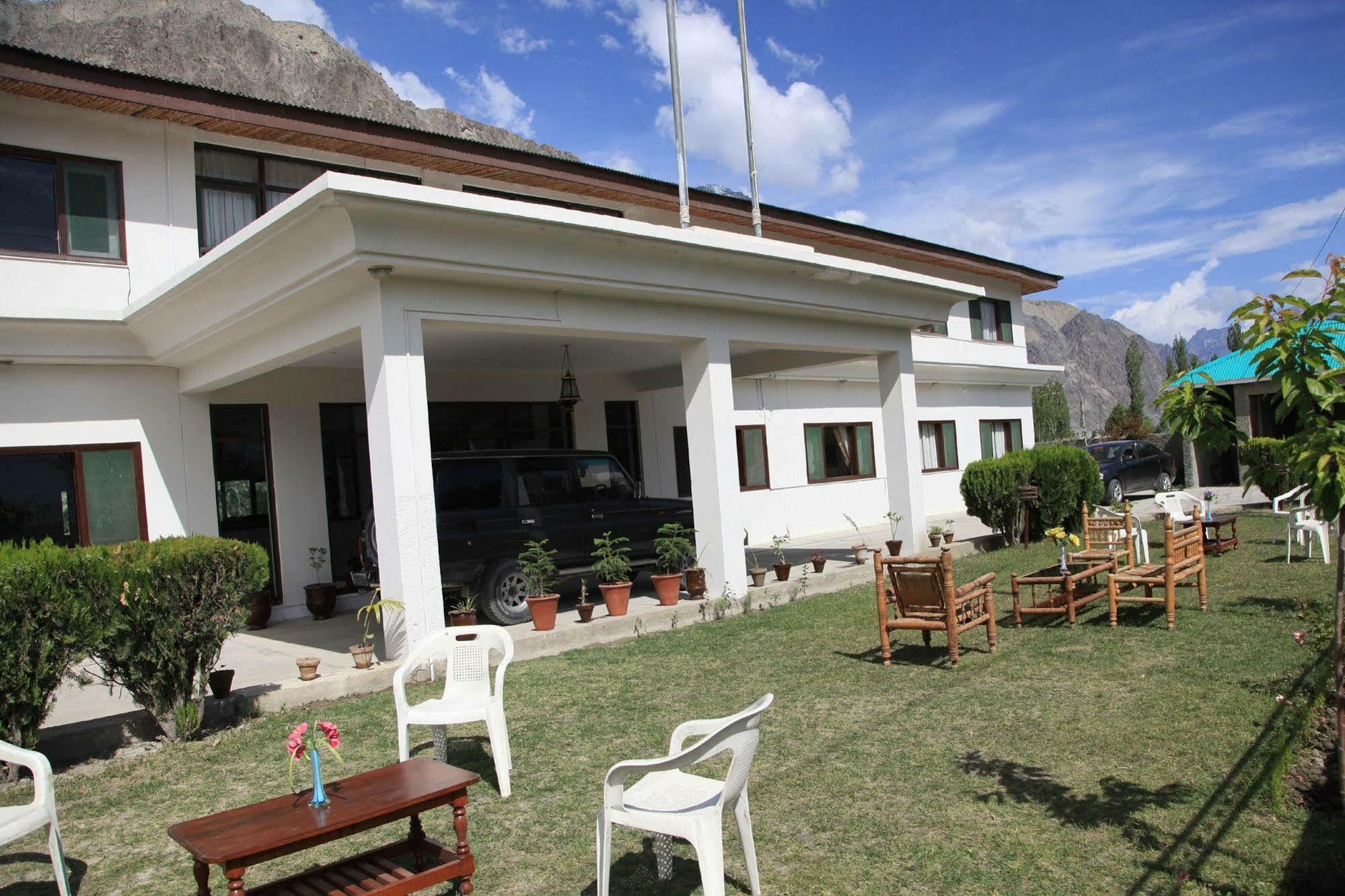 Hotel One Skardu Exterior foto