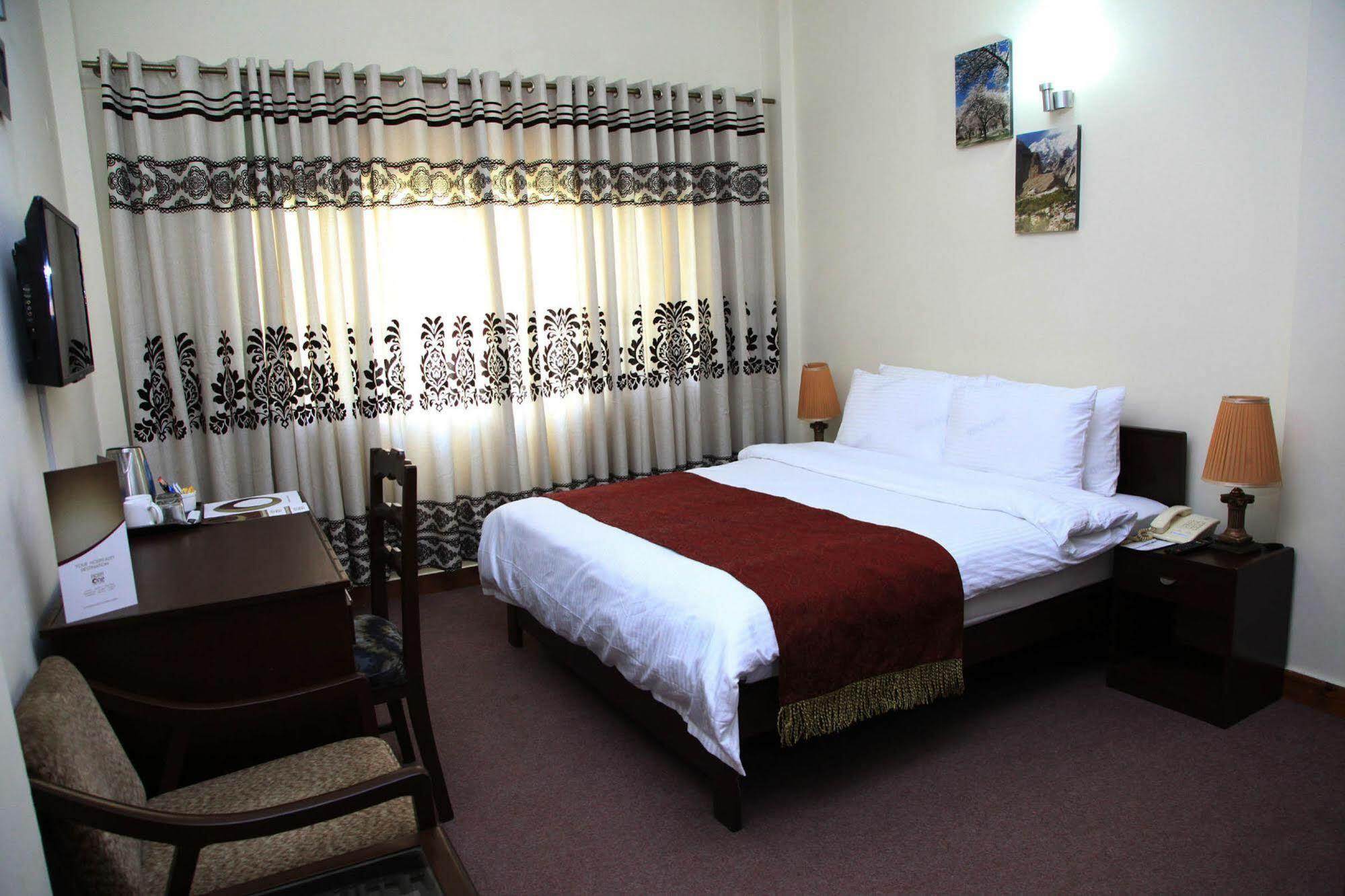 Hotel One Skardu Exterior foto